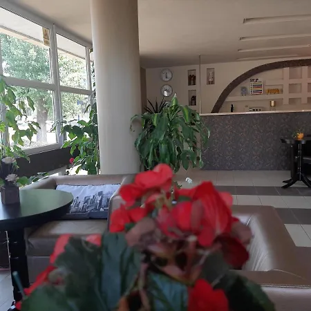 Otel Pescarus 2*