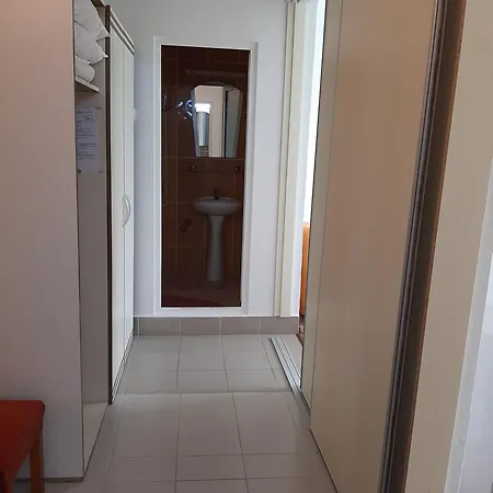 Pescarus Hotel 2*