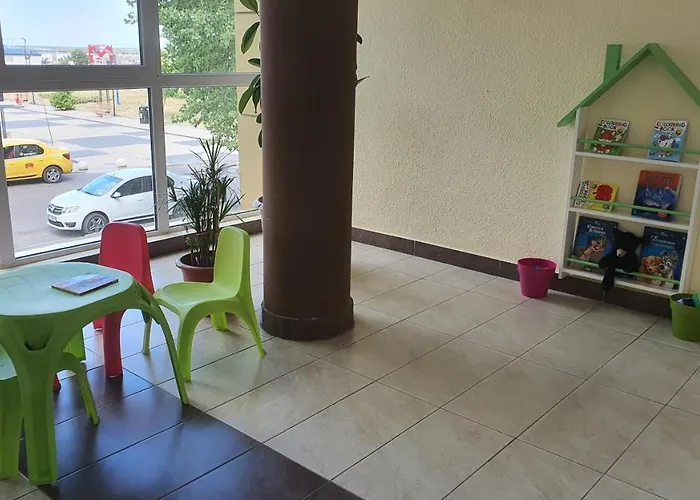 Pescarus מלון מאמאיה